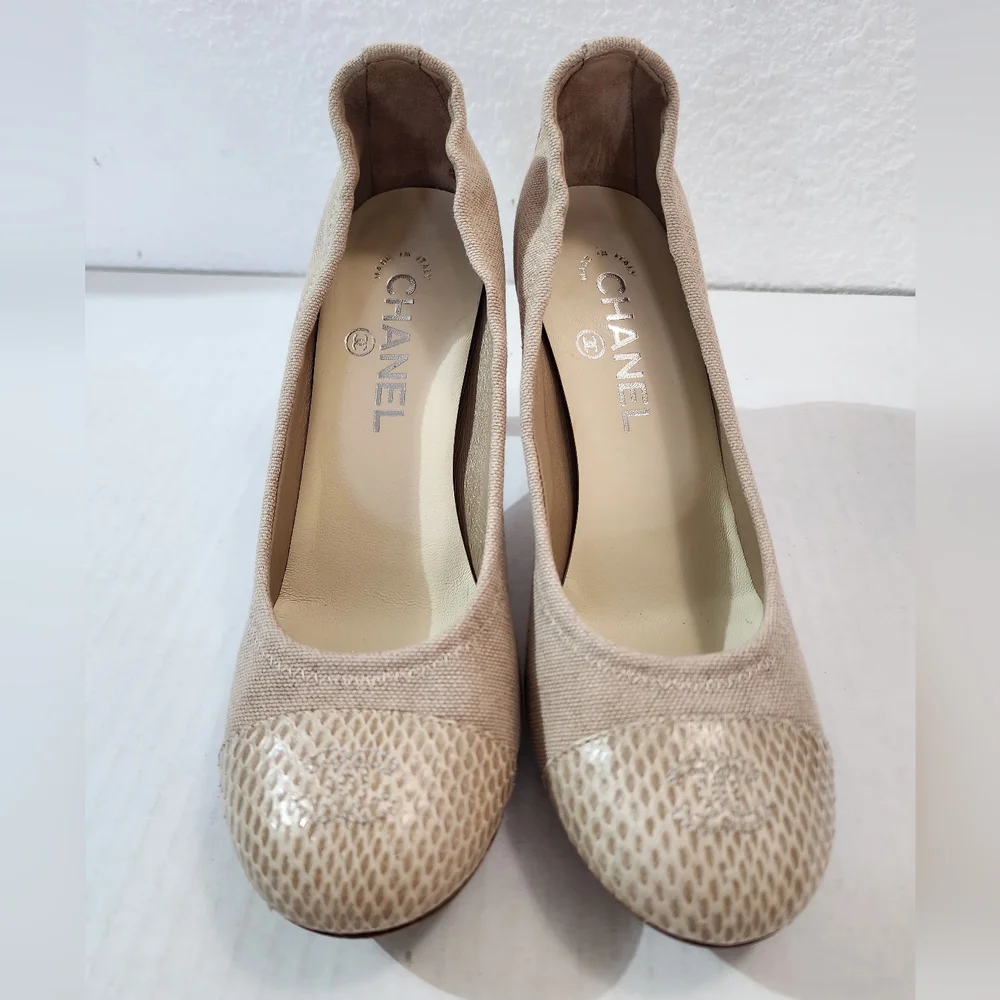 CHANEL Cap Toe Pumps Beige Canvas Snakeskin Leather EU 39.5 US 8.5